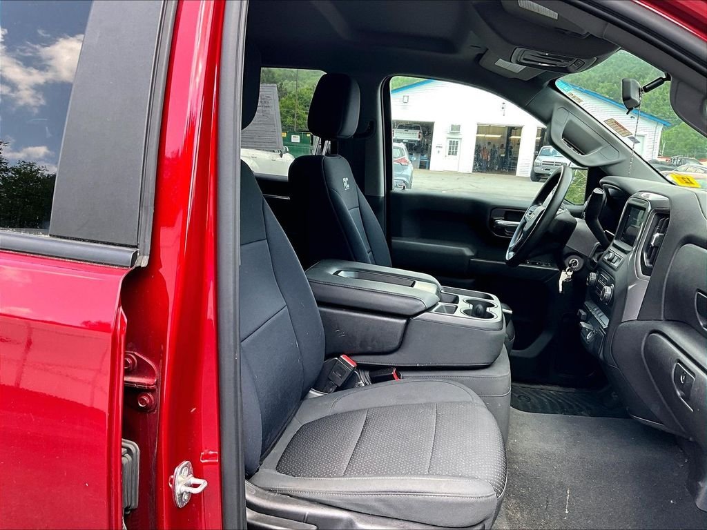 Used 2021 Cherry Red Tintcoat Chevrolet Custom image 11