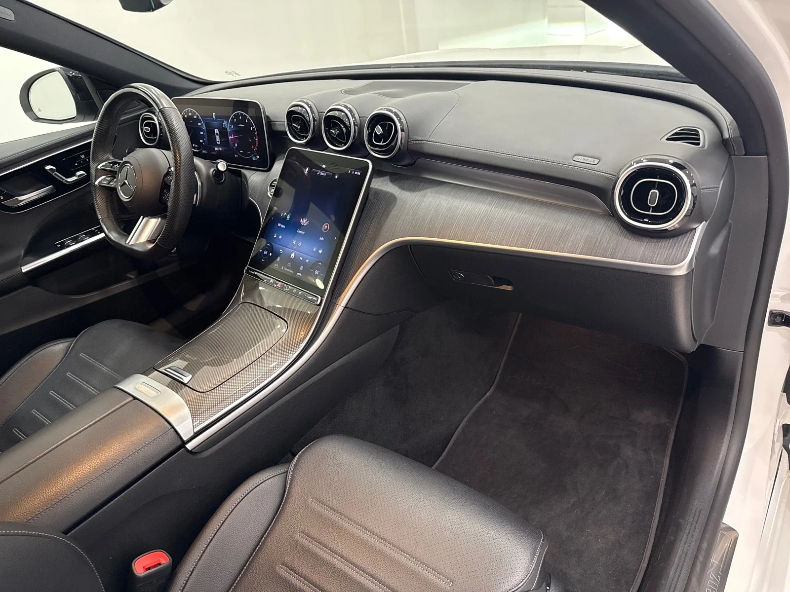 Used 2023 Polar White Mercedes-Benz C 300 4MATIC® SEDAN image 45