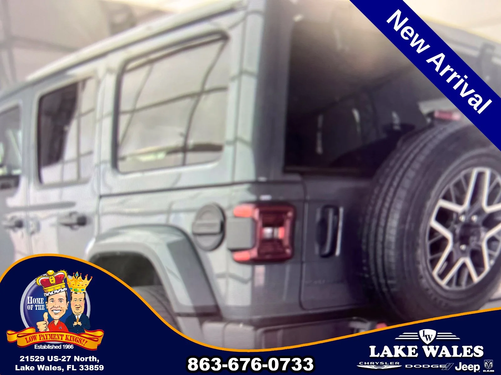 Used 2026 Gray Jeep Sahara image 11
