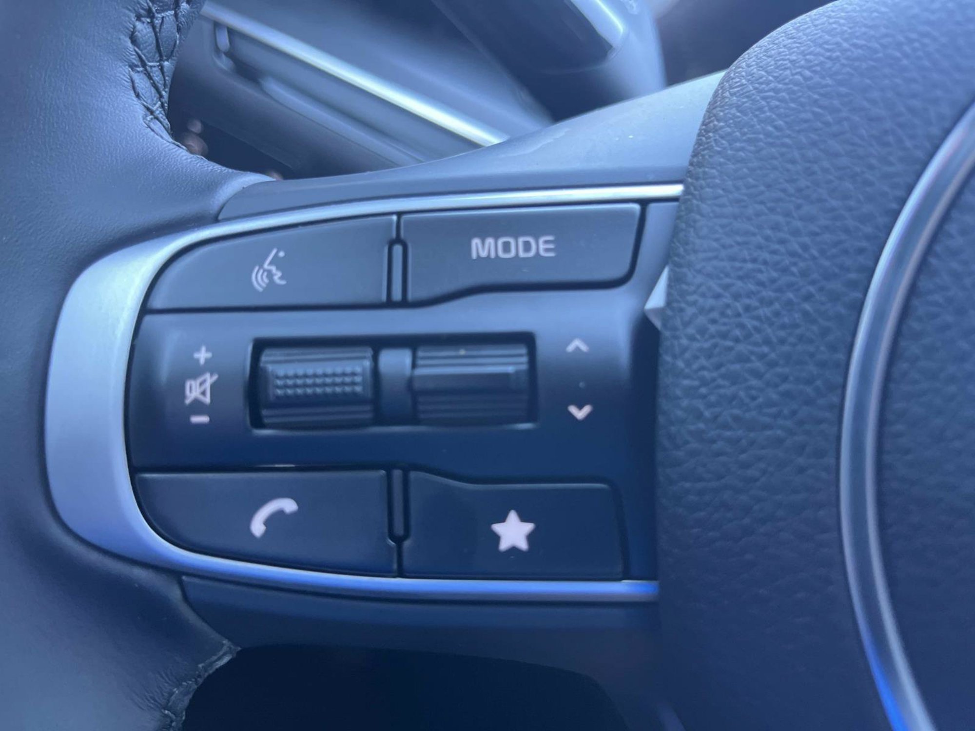New 2026 Wolf Gray Kia GT-Line image 22