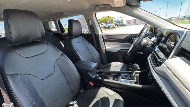 Certified Used 2022 Silver Jeep Limited image 17