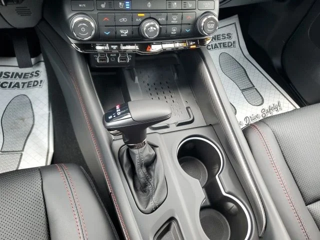 New 2026 Diamond Black Clear-Coat Exterior Paint Dodge GT Plus image 20