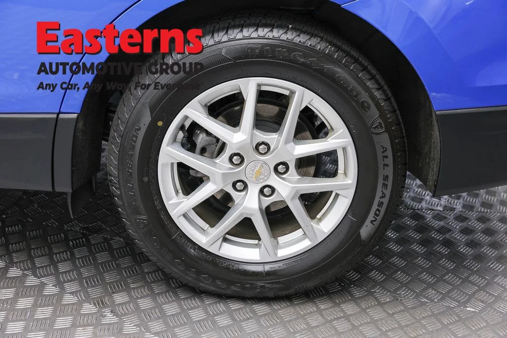 Used 2024 Blue Chevrolet LT image 8