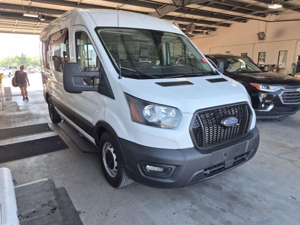 2022 Ford Transit 350 XL Med Roof Sliding Pass. 148's photo