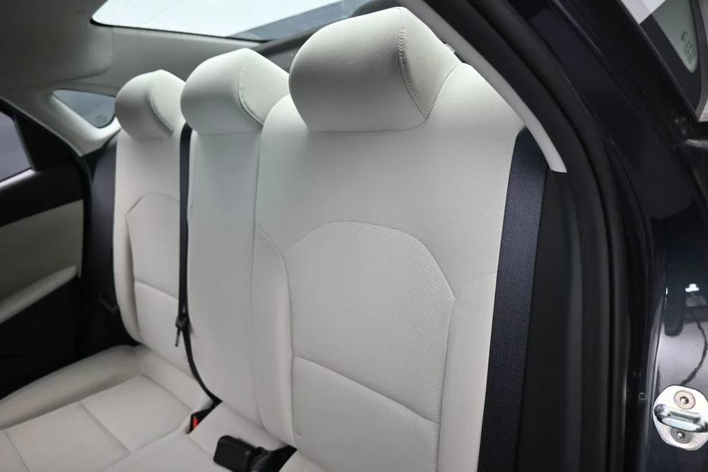 Used 2023 Gravity Gray Kia LXS image 26