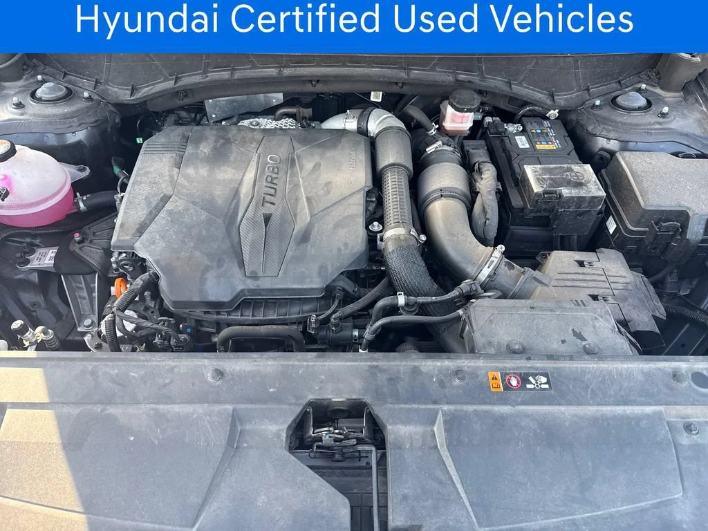 Certified Pre-Owned 2025 Hyundai Santa Cruz Limited