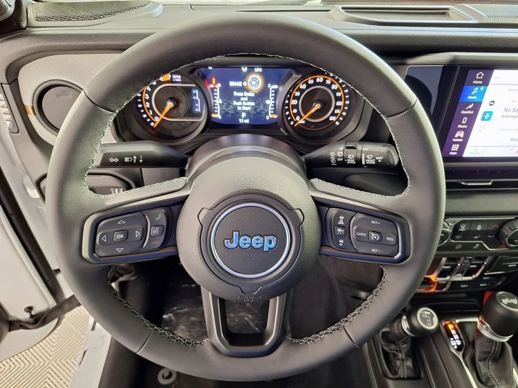 New 2026 Bright White Clear-Coat Exterior Paint Jeep Willys image 17