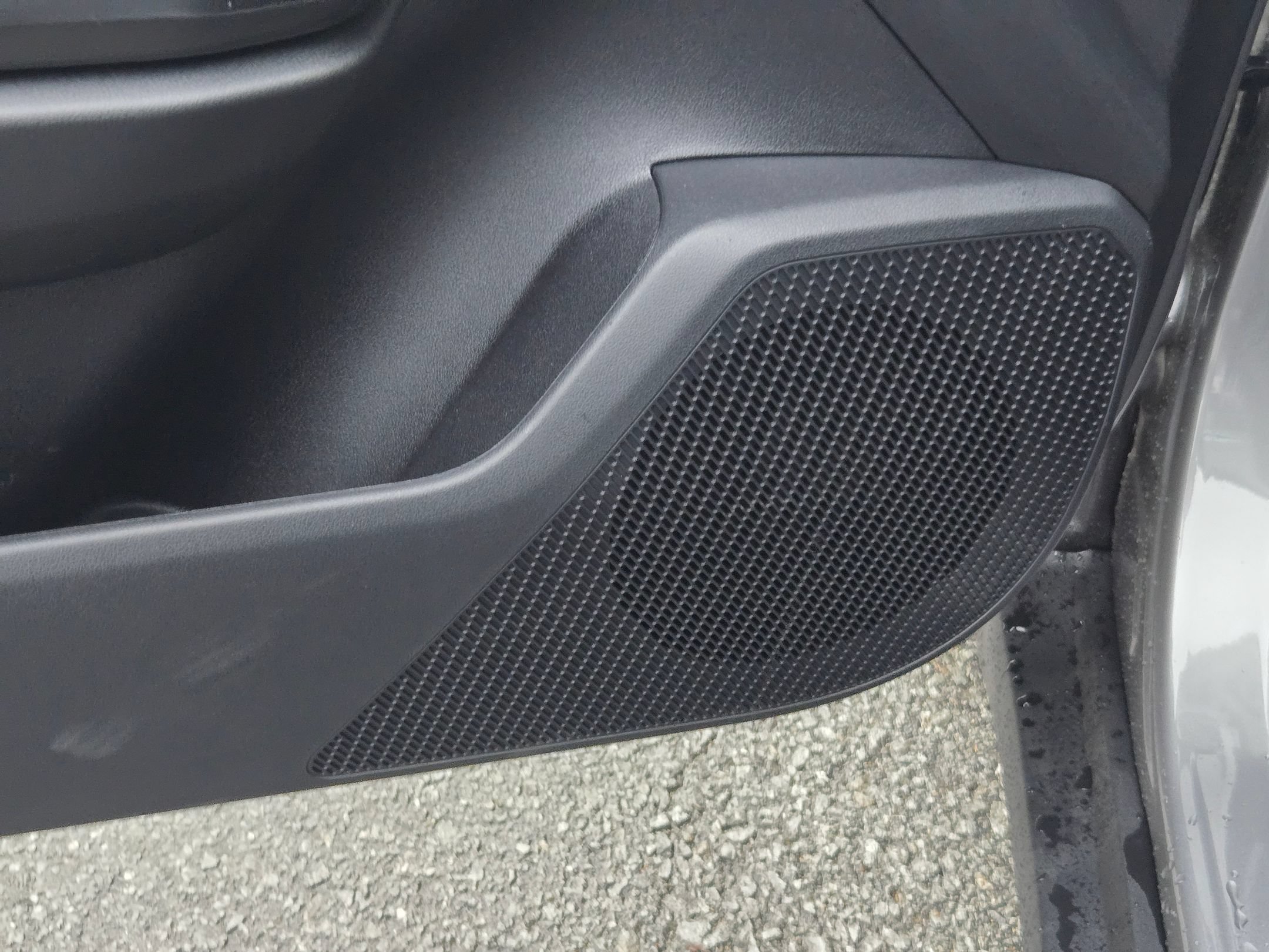 New 2026 Steel Gray Kia LXS image 17