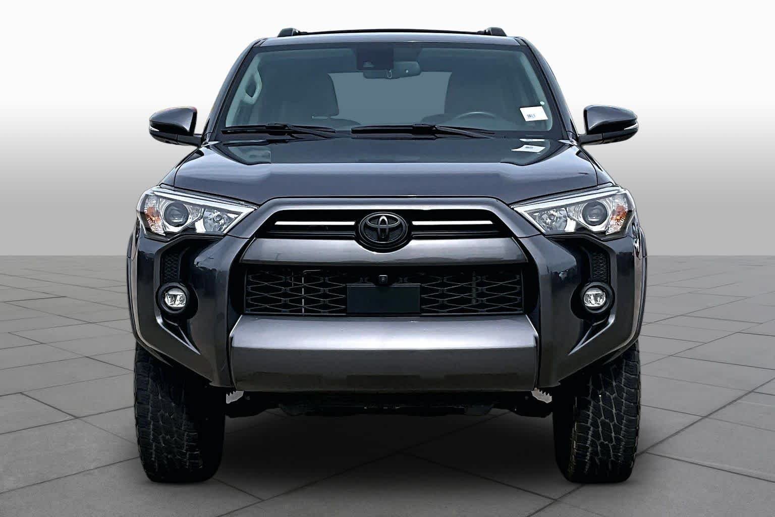 Used 2023 Magnetic Gray Metallic Toyota SR5 Premium image 4