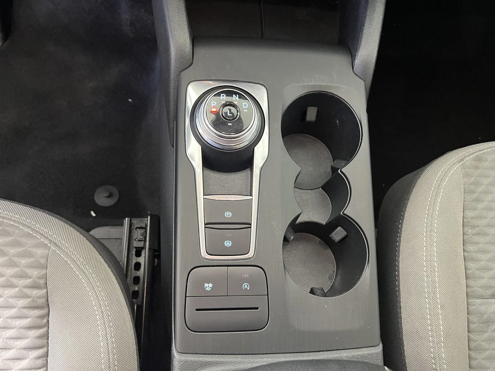 Used 2021 Carbonized Grey Ford SE image 17