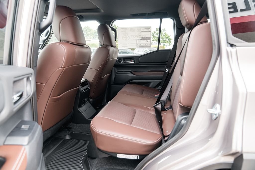 New 2027 Ice Cap Toyota Land Cruiser image 29