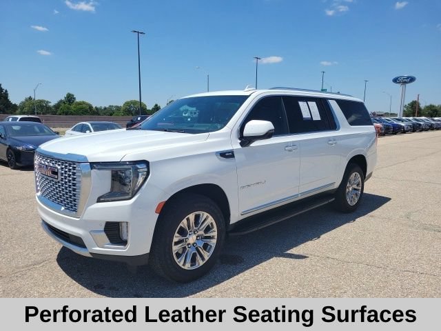 Used 2024 Summit White GMC Denali image 22