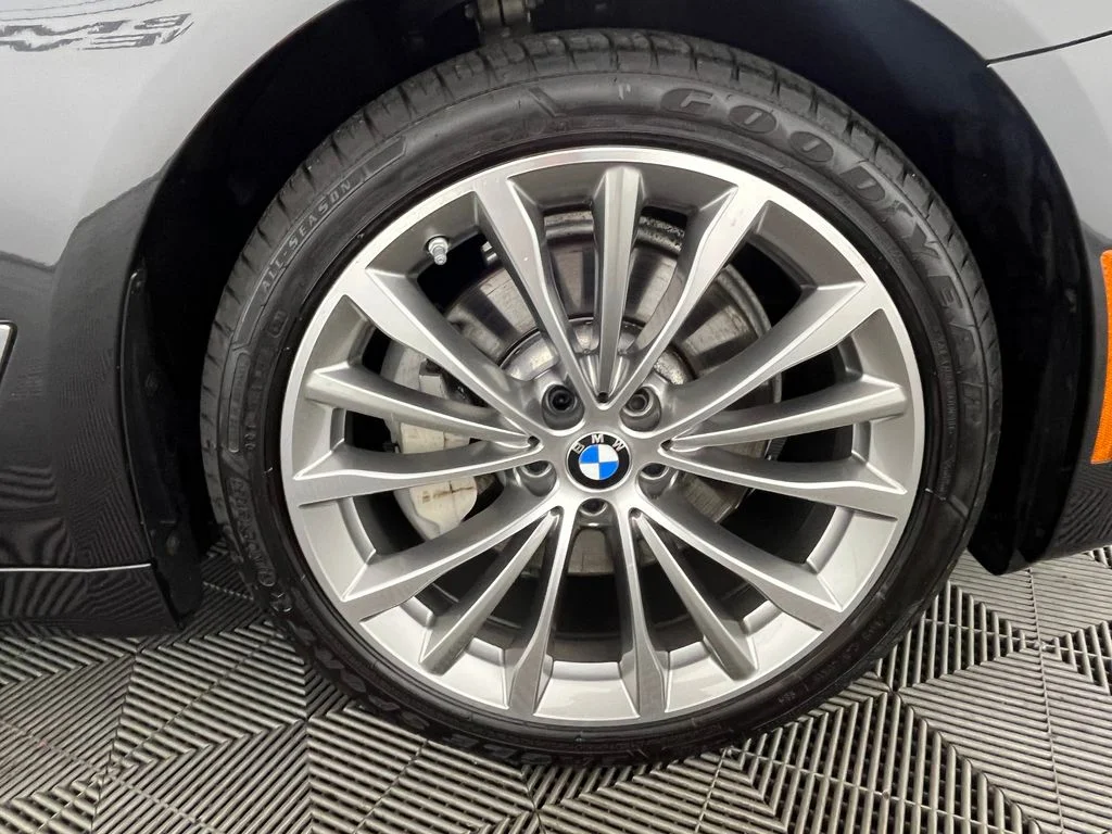 Certified Used 2023 Dark Graphite Metallic BMW 530i xDrive image 16