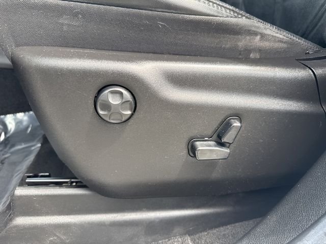 Used 2014 White Jeep Limited image 17
