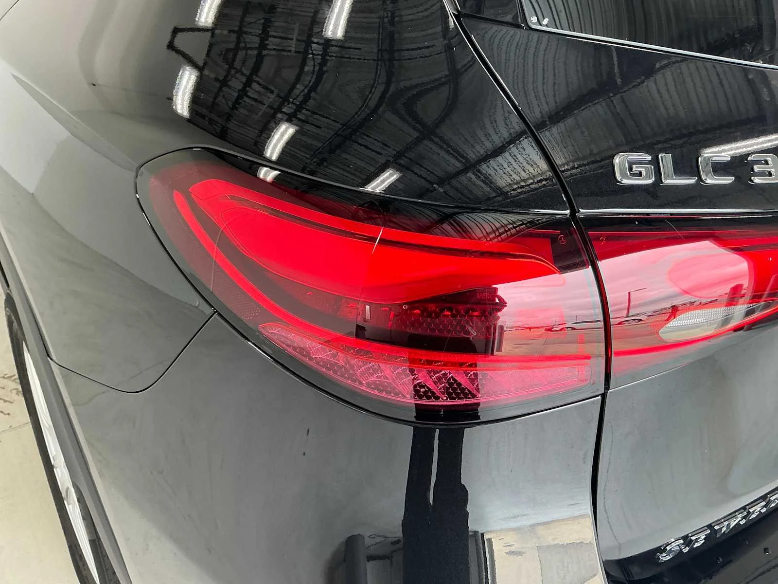 Certified Used 2026 Obsidian Black Metallic Mercedes-Benz GLC 300 image 9