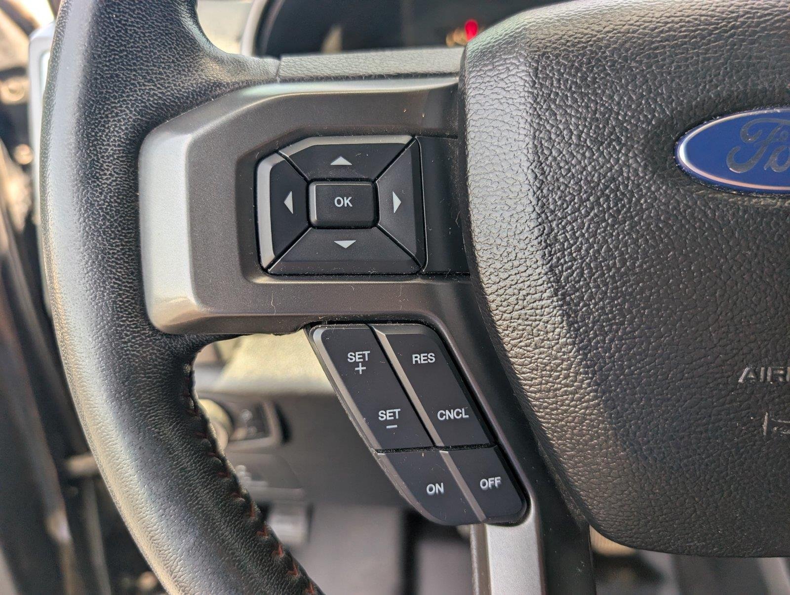 Used 2016 Shadow Black Ford XLT image 26