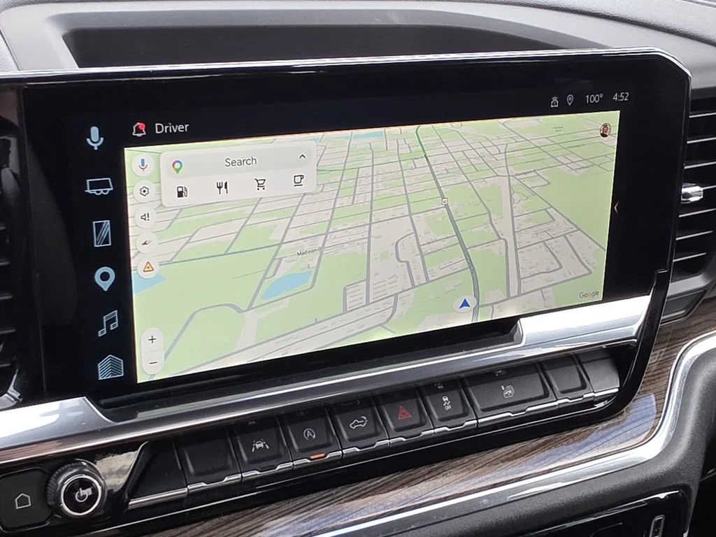 Used 2025 Black Chevrolet LT image 23