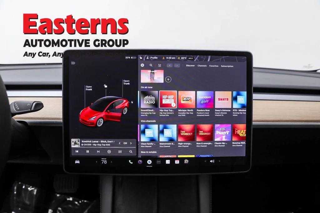 Used 2021 Red Tesla Long Range image 12