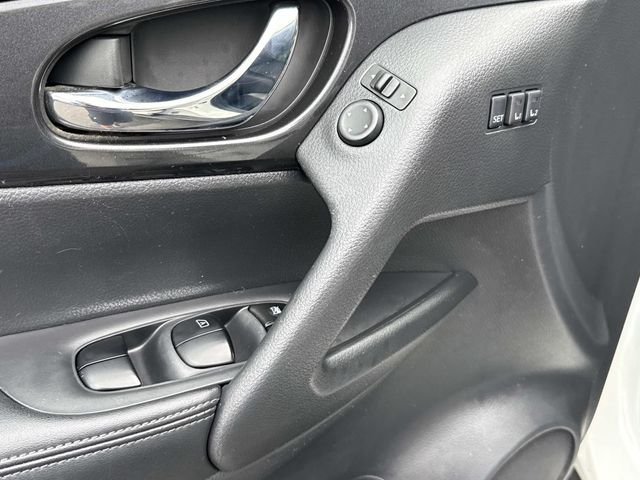 Used 2018 White Nissan SV image 26