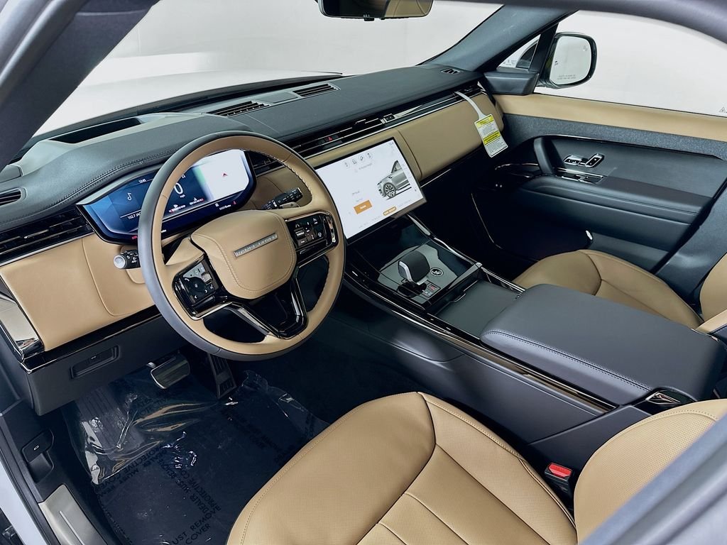 New 2026 Fuji White Land Rover Dynamic SE image 10