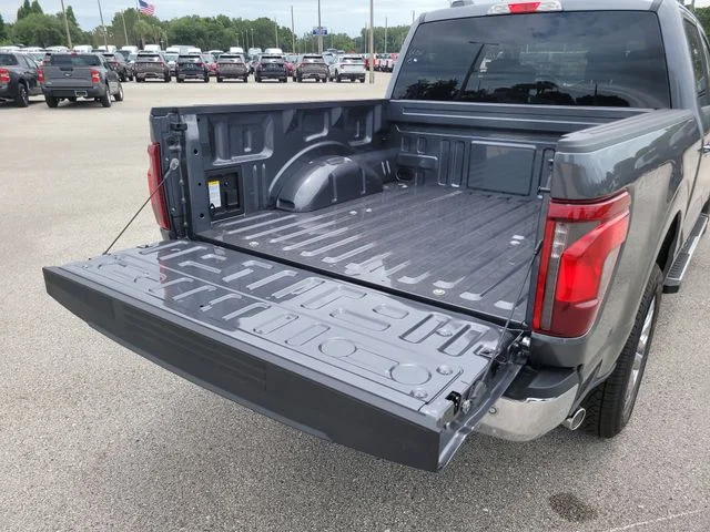 New 2026 Gray Metallic Ford XLT image 10