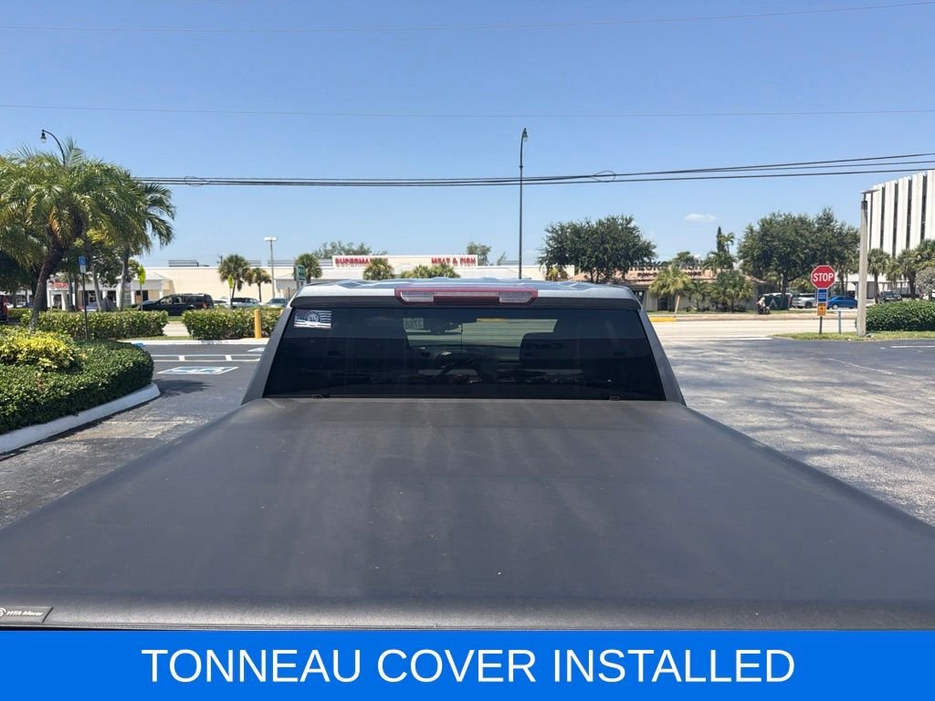 Used 2022 Gray Chevrolet Custom image 4