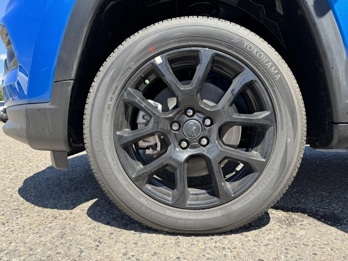 New 2026 Blue Jeep North image 19