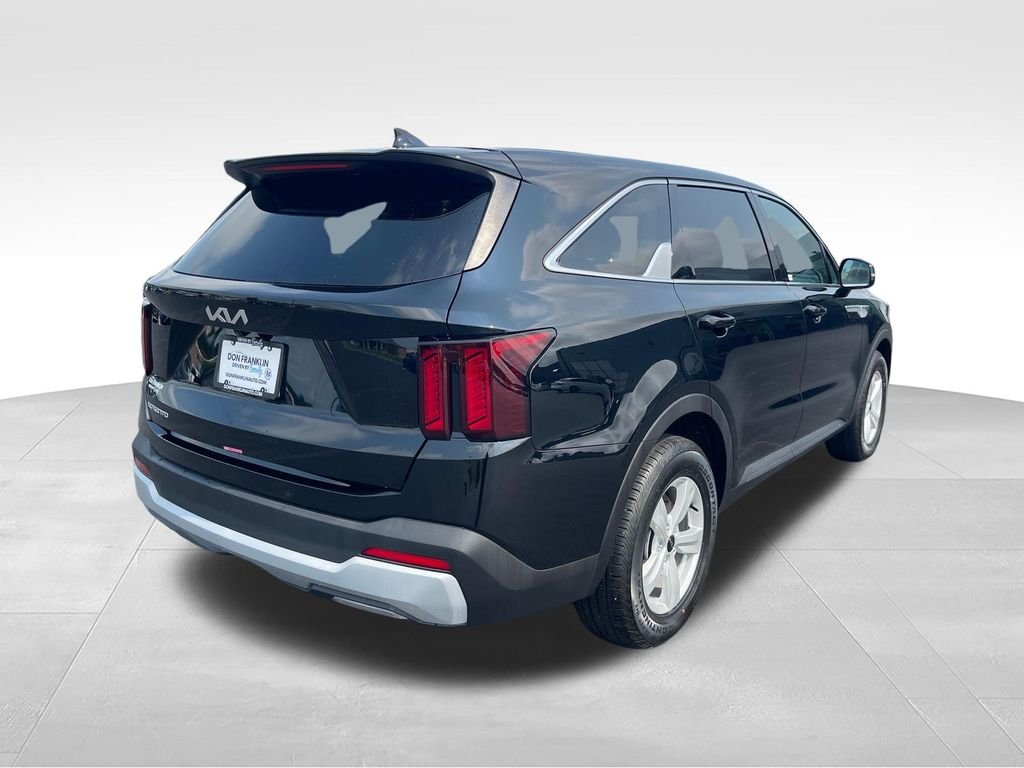 Used 2026 Black Kia LX image 5