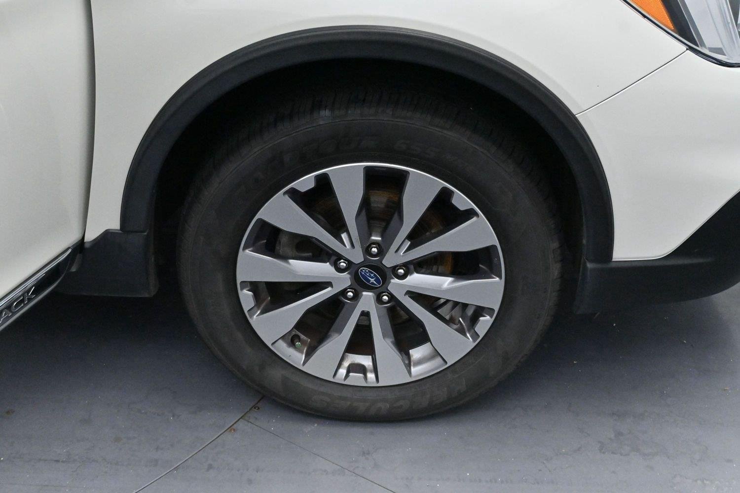 Used 2017 Crystal White Pearl Subaru Touring image 36