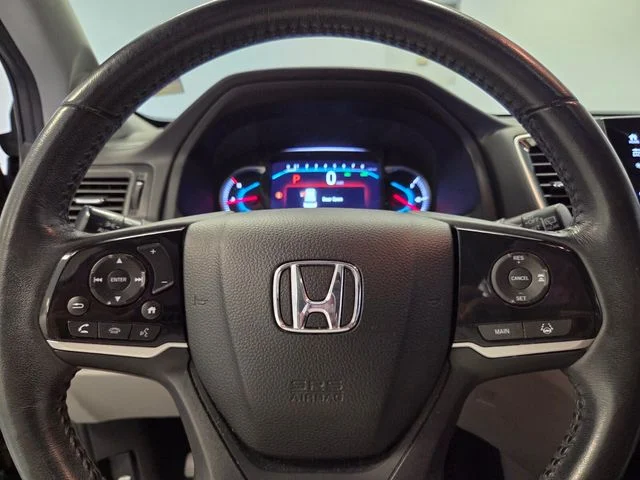 Used 2021  Honda Touring image 25