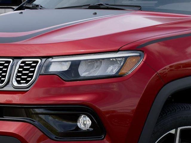 New 2026 Red Hot Pearl-Coat Exterior Paint Jeep Limited image 10
