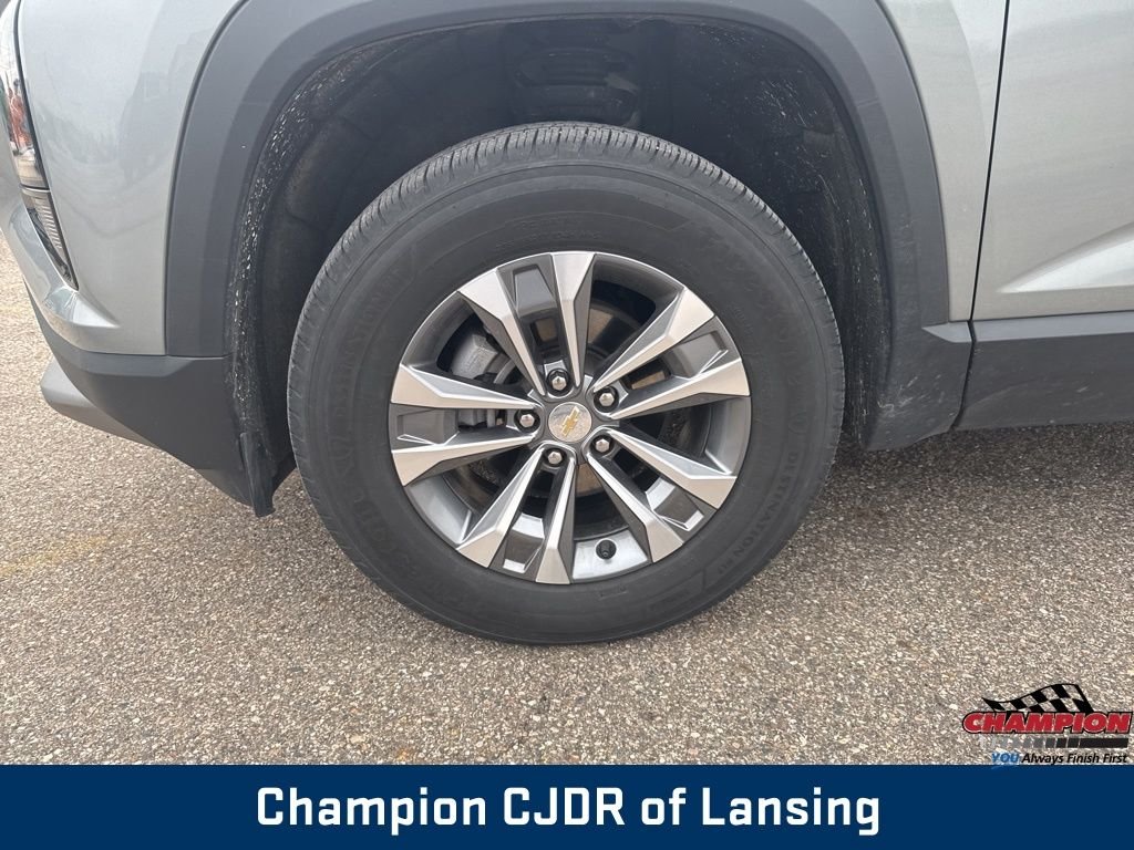Used 2025 Gray Chevrolet LT image 32