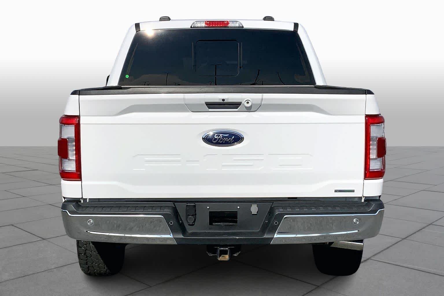 View vehicle photo 5