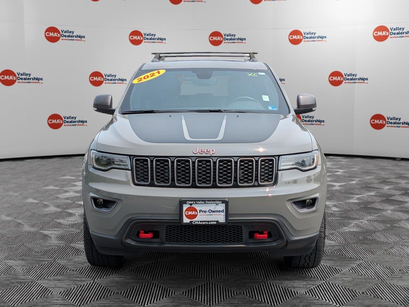 Used 2021 Sting-Gray Clearcoat Jeep Trailhawk image 2