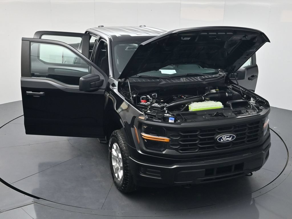 Used 2025 Black Metallic Ford XL image 53