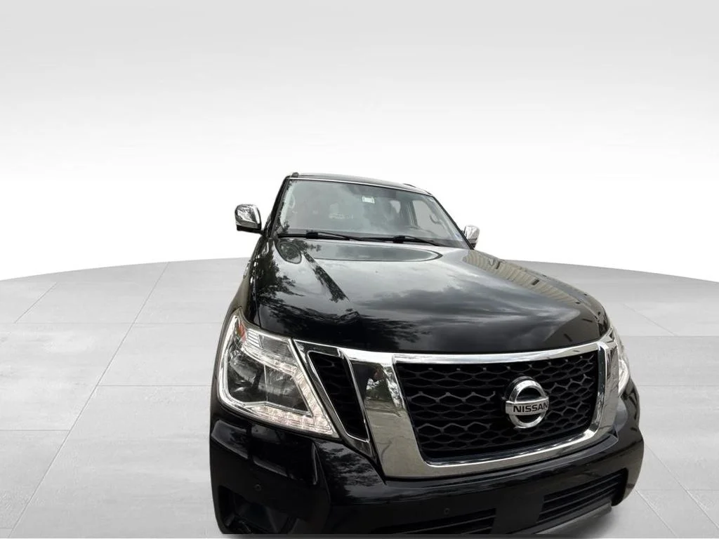 Used 2020 Black Nissan SL image 12