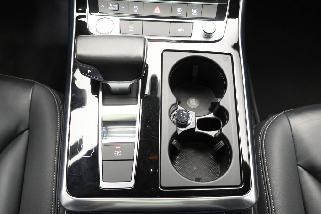Used 2019 Glacier White Audi 3.0T Premium image 28