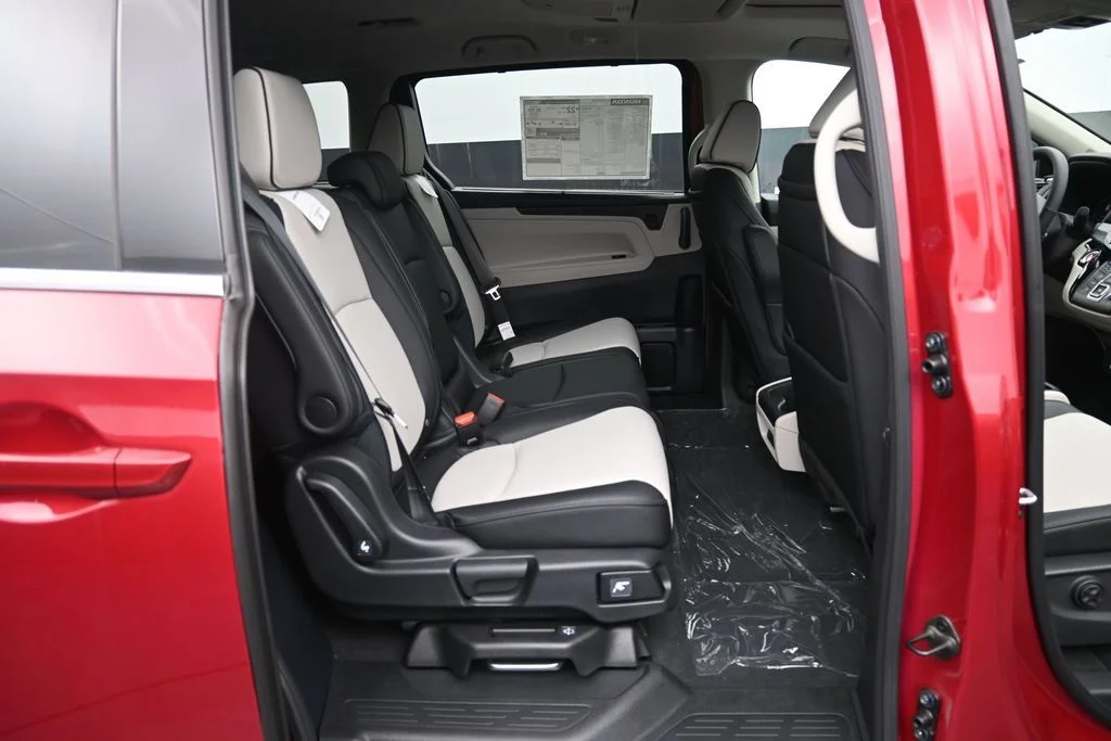 New 2026 Radiant Red Metallic II Honda Elite image 11
