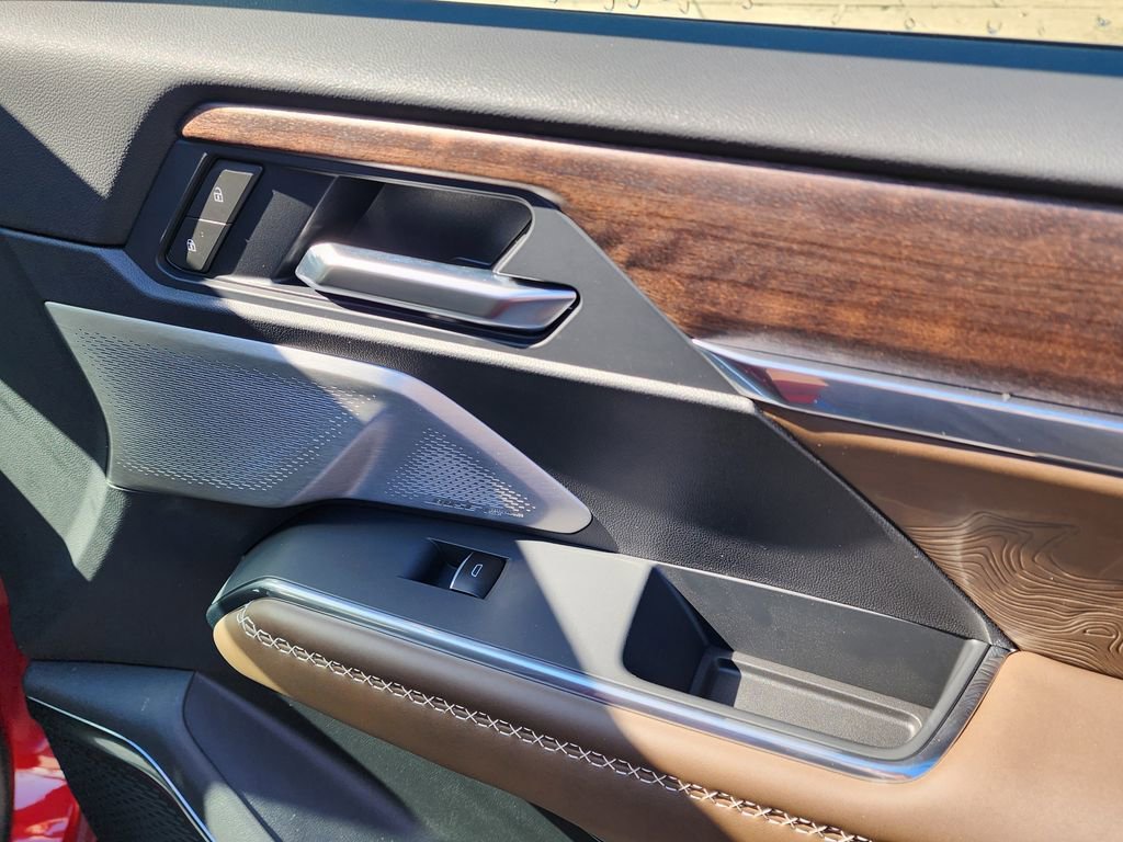 2026 GMC Acadia Denali Ultimate - Photo 43