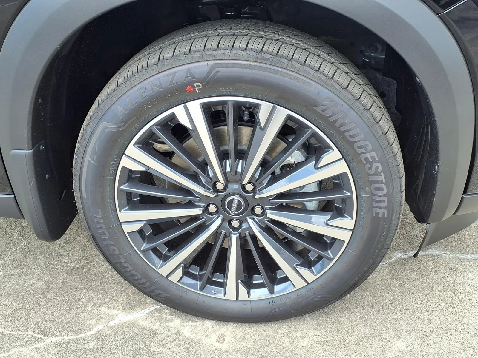 New 2026 Black Nissan Platinum image 9