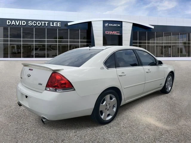 Used 2008 WHITE Chevrolet SS image 4
