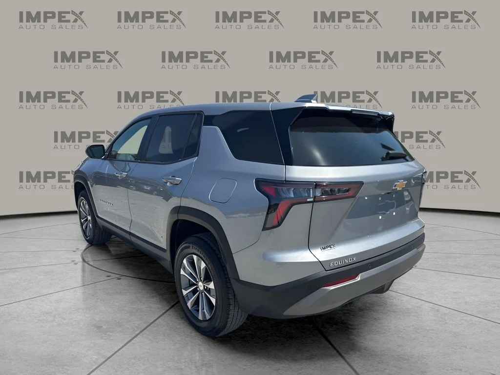 Used 2026 Gray Chevrolet LT image 3