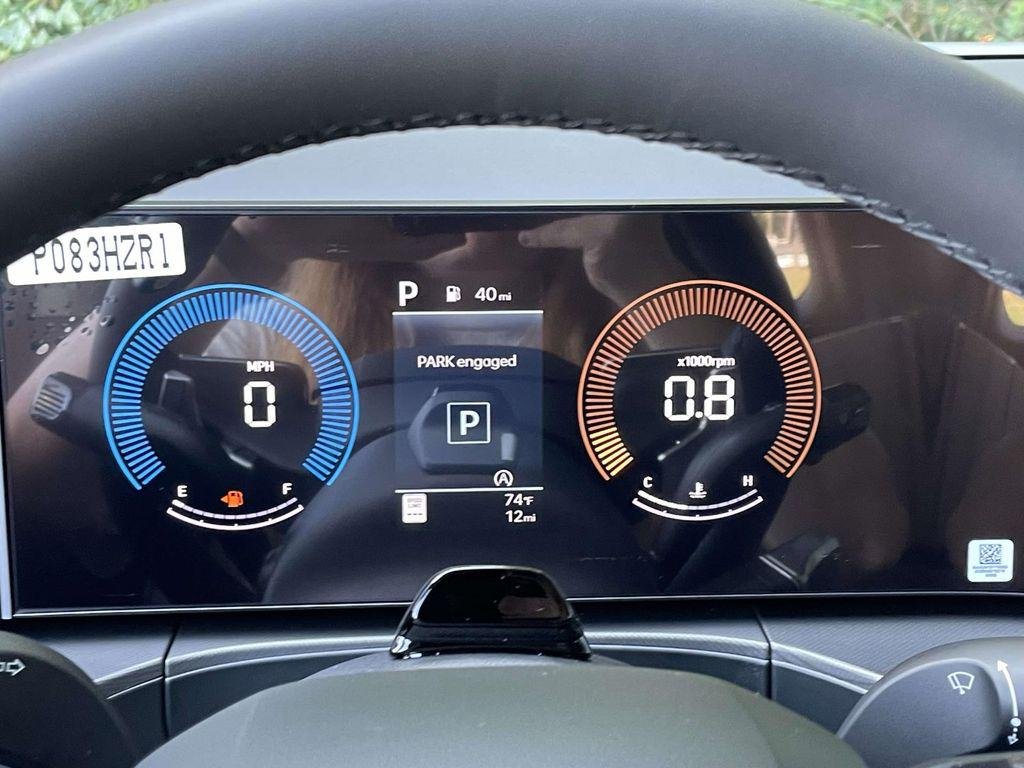 New 2027 White Hyundai SEL AWD image 24