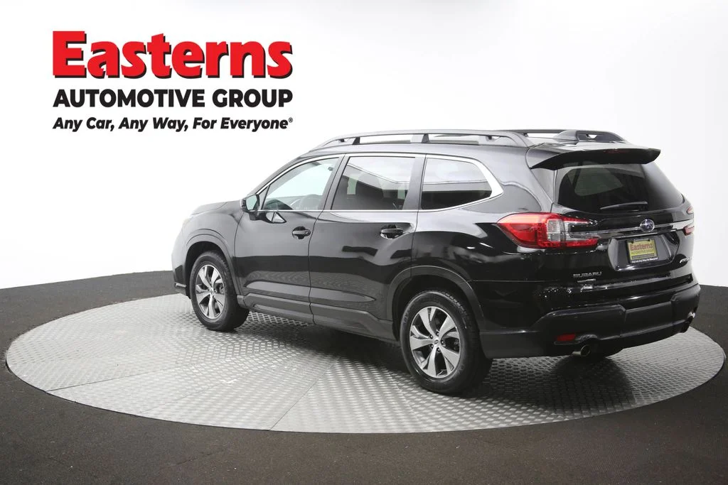 Used 2025 Black Subaru Premium image 66