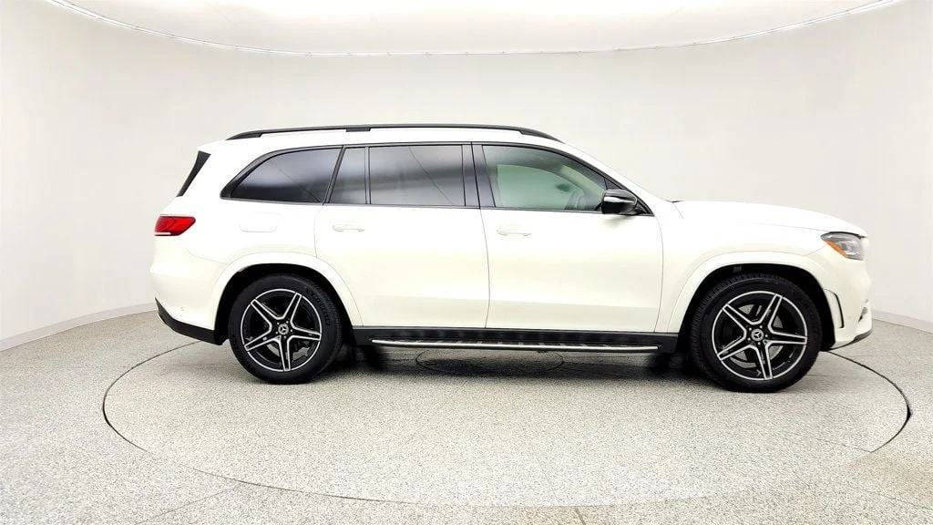 Used 2021 designo Diamond White Bright Mercedes-Benz GLS 580 4MATIC® SUV w/ Driver Assist Pkg Plus & Night Pkg image 4