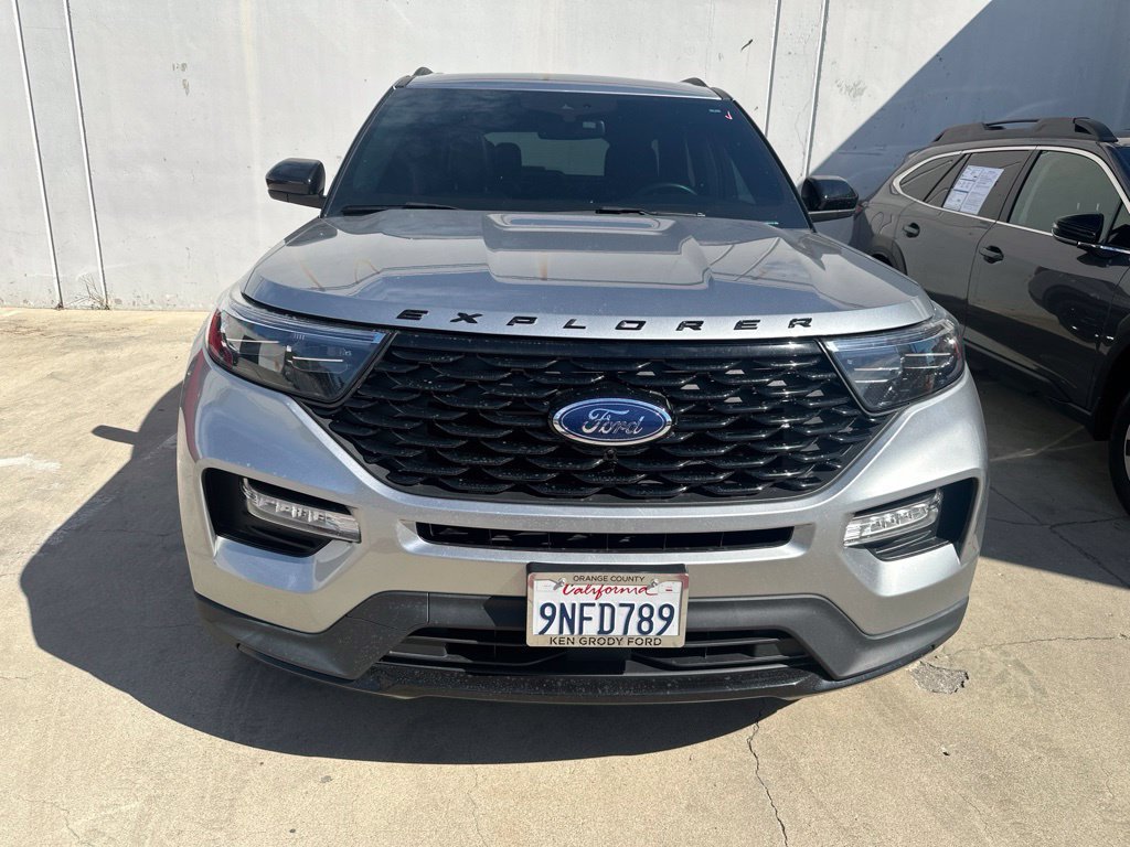 Used 2024 Silver Ford ST-Line image 4