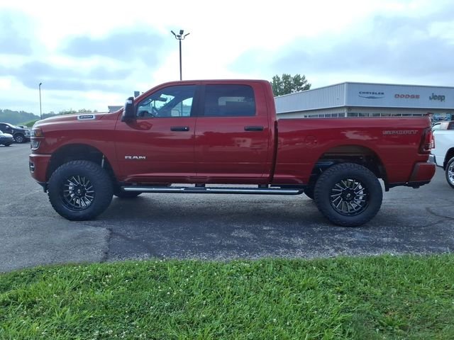 New 2026 Molten Red Pearl-Coat Exterior Paint RAM Big Horn image 4