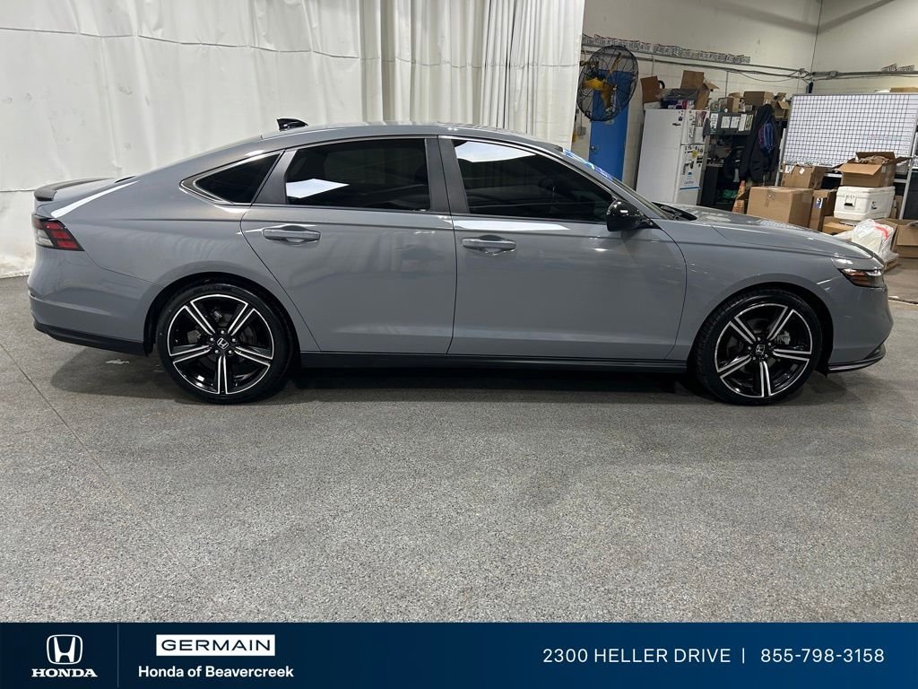 Used 2023 Urban Gray Pearl Honda Sport image 9