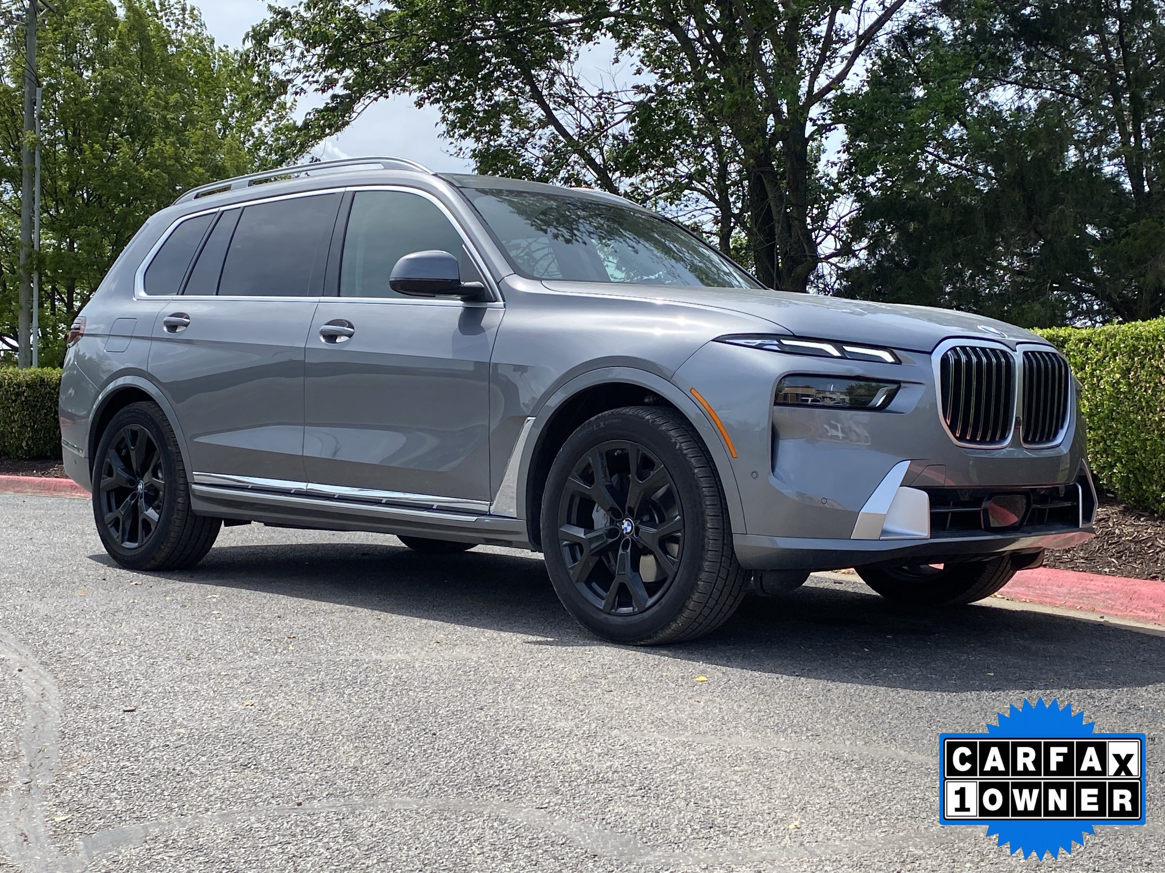 Certified Used 2026 Skyscraper Gray Metallic BMW xDrive40i image 1