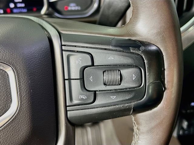 Used 2020 White GMC Denali image 36
